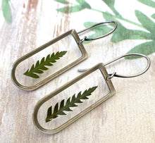 Load image into Gallery viewer, Silver Botanical Earrings