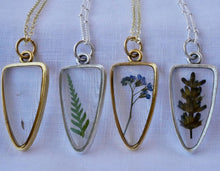 Load image into Gallery viewer, Silver Botanical Necklace- Large Arrowhead