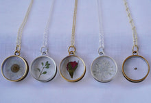Load image into Gallery viewer, Gold Botanical Necklace - Deep Round
