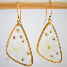 Load image into Gallery viewer, Gold Botanical Earrings