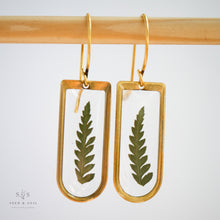 Load image into Gallery viewer, Gold Botanical Earrings