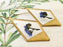 Load image into Gallery viewer, Gold Botanical Earrings