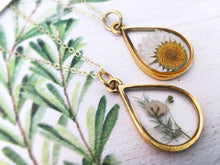 Load image into Gallery viewer, Gold Botanical Necklace - Large Teardrop