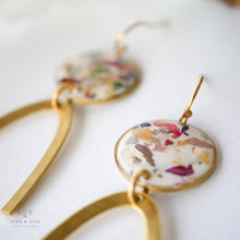 Load image into Gallery viewer, Amore Arch Botanical Earrings