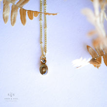 Load image into Gallery viewer, Gold Botanical Necklace - Tiny Oval