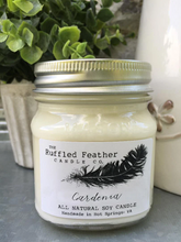 Load image into Gallery viewer, Gardenia Soy Candle