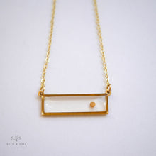 Load image into Gallery viewer, Gold Botanical Necklace - Bar