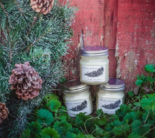 Load image into Gallery viewer, Red Currant & Ivy Soy Candle