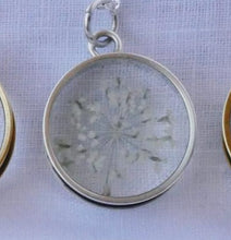 Load image into Gallery viewer, Silver Botanical Necklace - Deep Round
