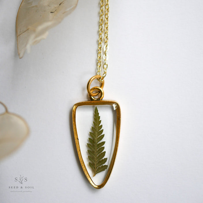 Gold Botanical Necklace - Large Arrowhead