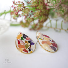 Load image into Gallery viewer, Large Confetti Teardrop Studs
