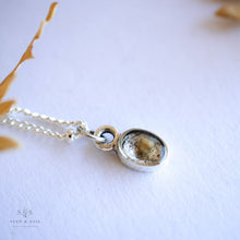 Load image into Gallery viewer, Silver Botanical Necklace - Tiny Oval
