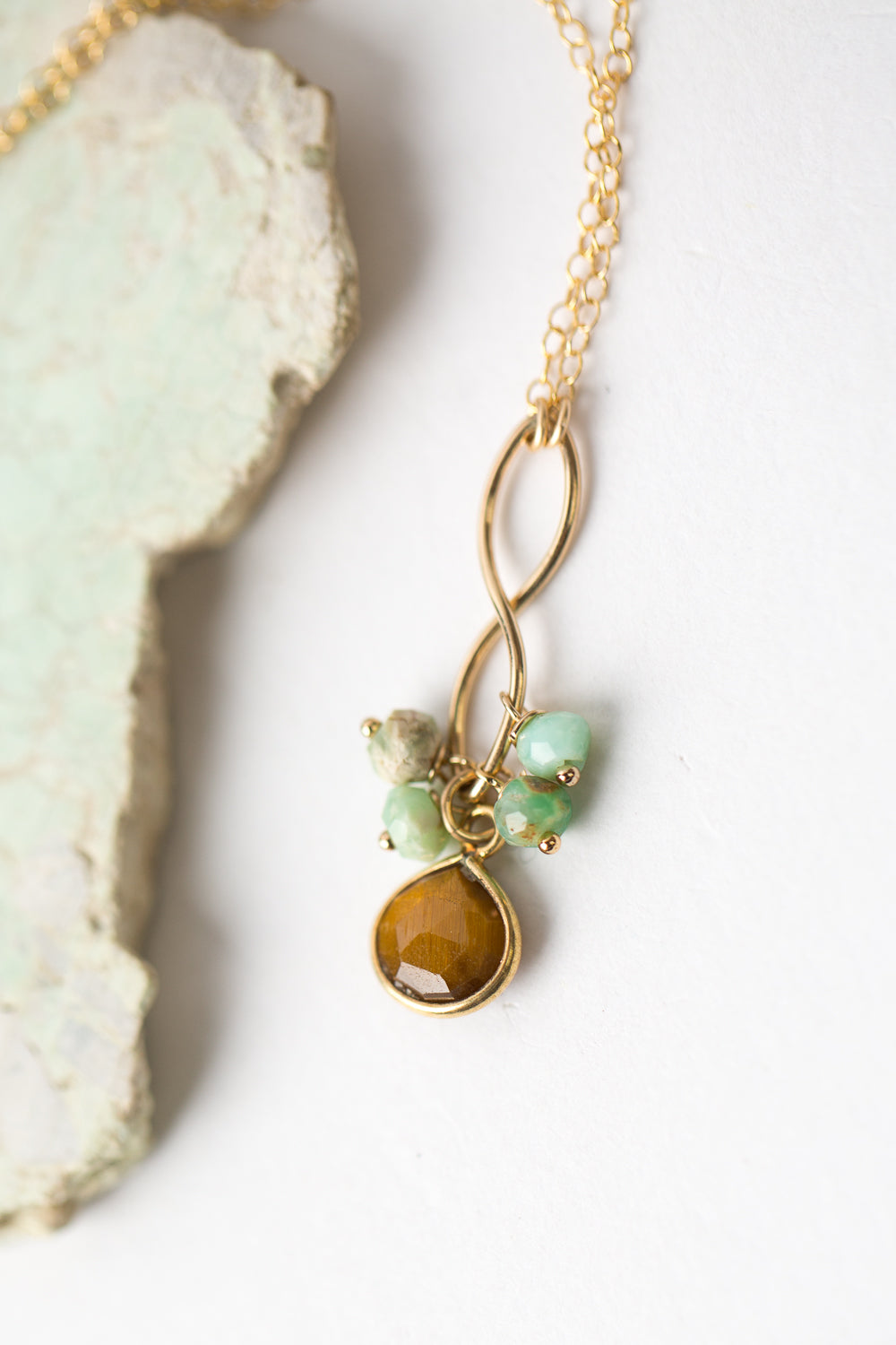 Chrysoprase and Cat's Eye Necklace